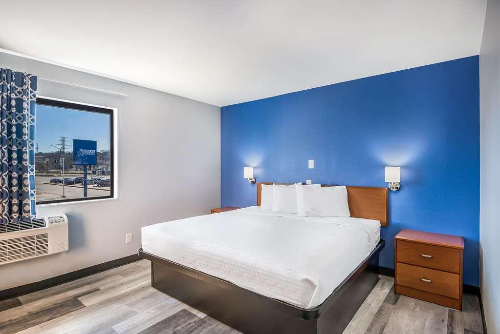 Americas Best Value Inn East Peoria Rum bild