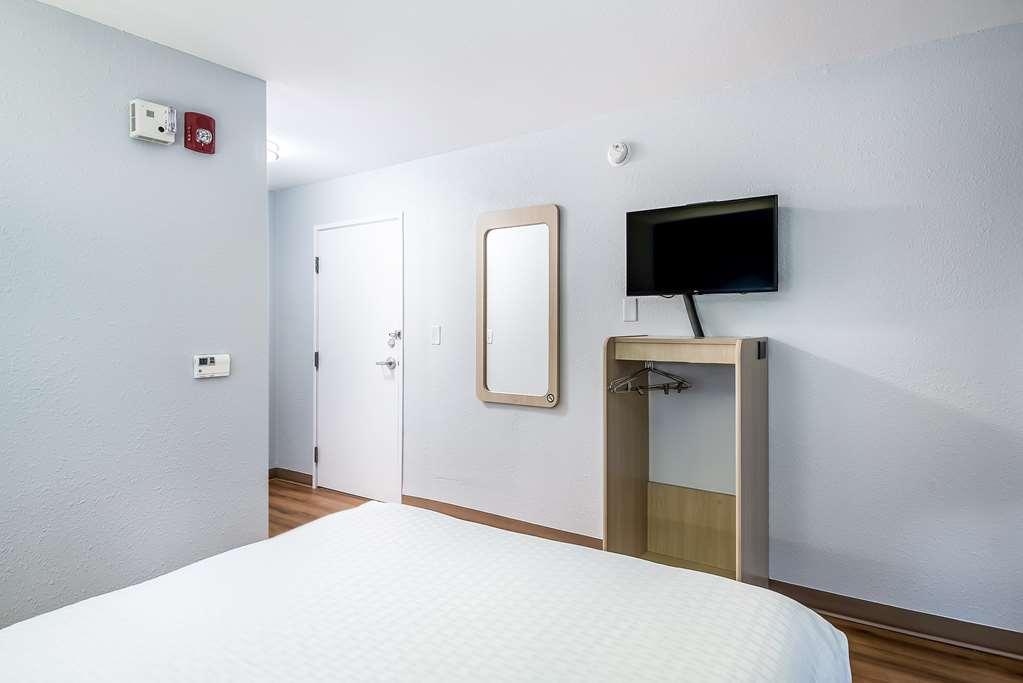 Americas Best Value Inn East Peoria Rum bild