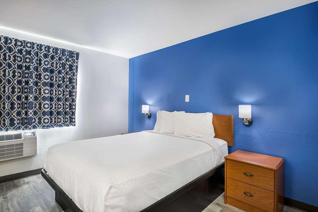 Americas Best Value Inn East Peoria Rum bild