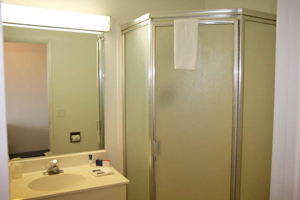 Americas Best Value Inn East Peoria Rum bild