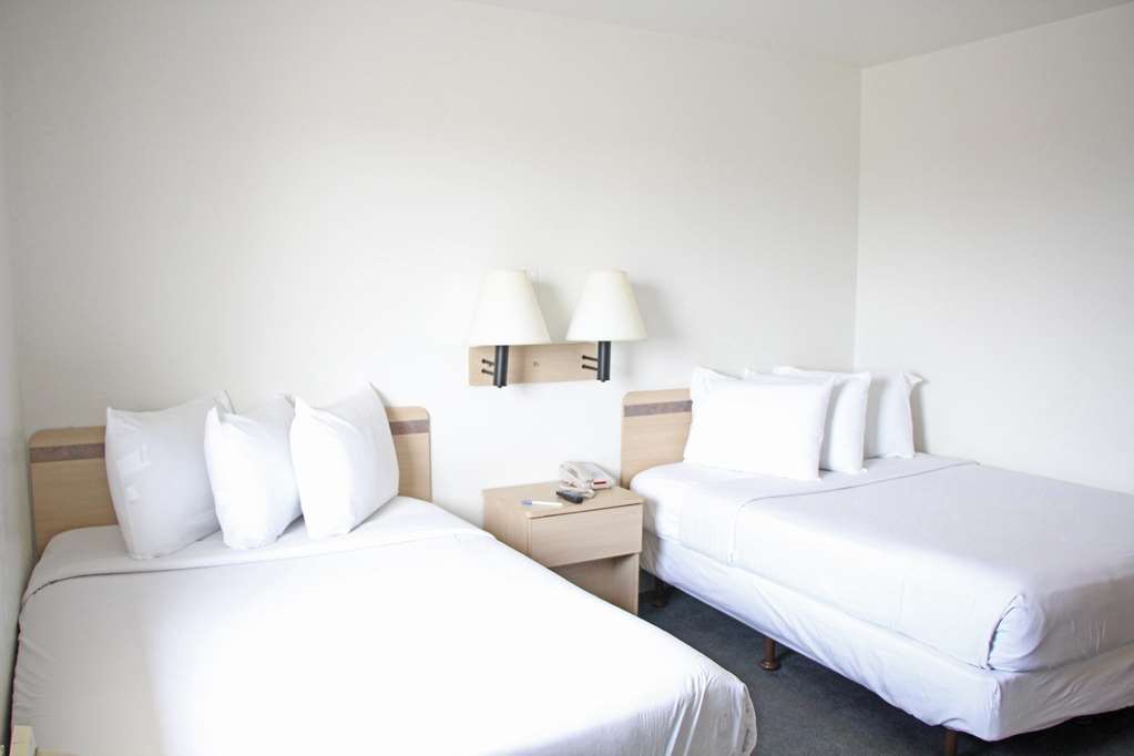 Americas Best Value Inn East Peoria Rum bild