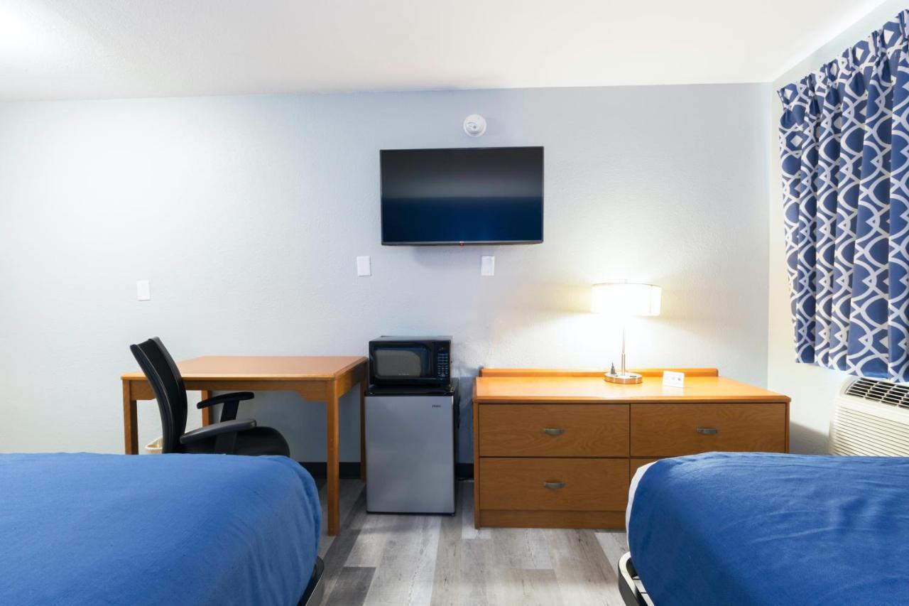 Americas Best Value Inn East Peoria Exteriör bild
